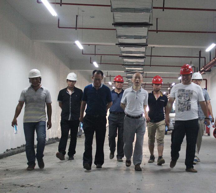 ¼¯ÍŶʳ¤Ý°ÁÙÀ϶¯ÎïÔ°ÏîÄ¿ÏÖ³¡µ÷ÑÐ